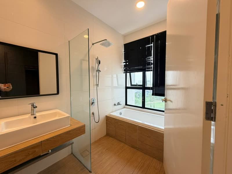 Condominium for Rent at The Parque Residences - Fiona Lee - Bathroom - PropertyGuru.com.my