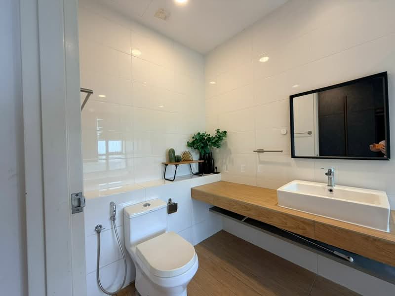Condominium for Rent at The Parque Residences - Fiona Lee - Bathroom - PropertyGuru.com.my