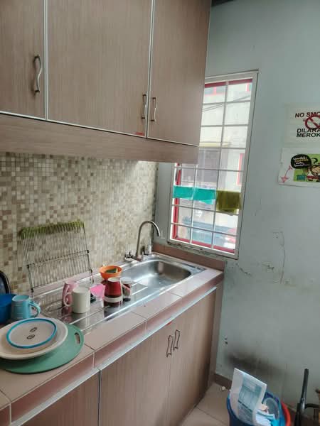 Office for Rent in Shah Alam (Selangor) - HL Lau - Kitchen - PropertyGuru.com.my