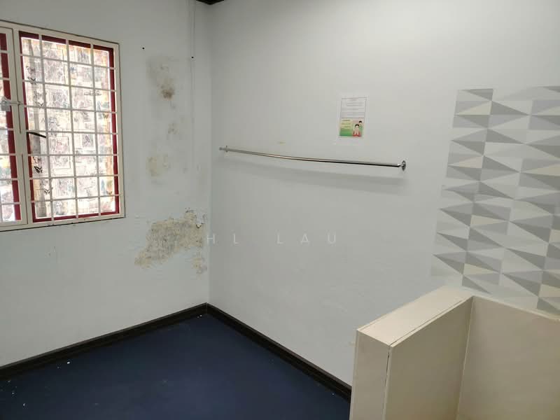 Office for Rent in Shah Alam (Selangor) - HL Lau - Interior - PropertyGuru.com.my