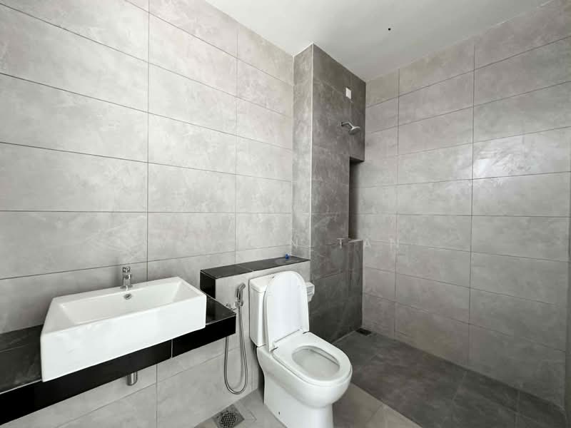 Sungai Buloh untuk Untuk Dijual - RM 790,000, Mac 2026 - Bathroom - PropertyGuru.com.my