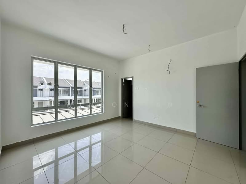 Sungai Buloh untuk Untuk Dijual - RM 790,000, Mac 2026 - Master Room - PropertyGuru.com.my