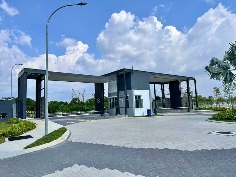 Sungai Buloh untuk Untuk Dijual - RM 790,000, Mac 2026 - Entrance - PropertyGuru.com.my