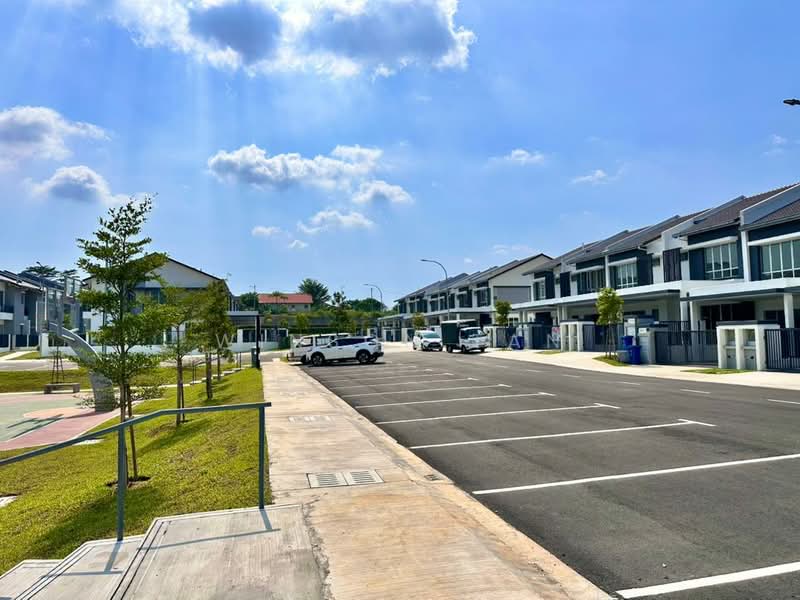 Sungai Buloh untuk Untuk Dijual - RM 790,000, Mac 2026 - Visitor Carpark - PropertyGuru.com.my