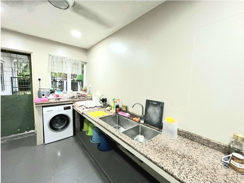 Tropicana Golf & Country Resort untuk Untuk Dijual - RM 4,000,000, Mac 2026 - Kitchen - PropertyGuru.com.my