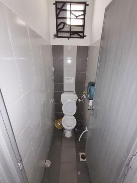 Shop / Office for Rent in Austin Heights (Tebrau) - Lewis Tai - Bathroom - PropertyGuru.com.my