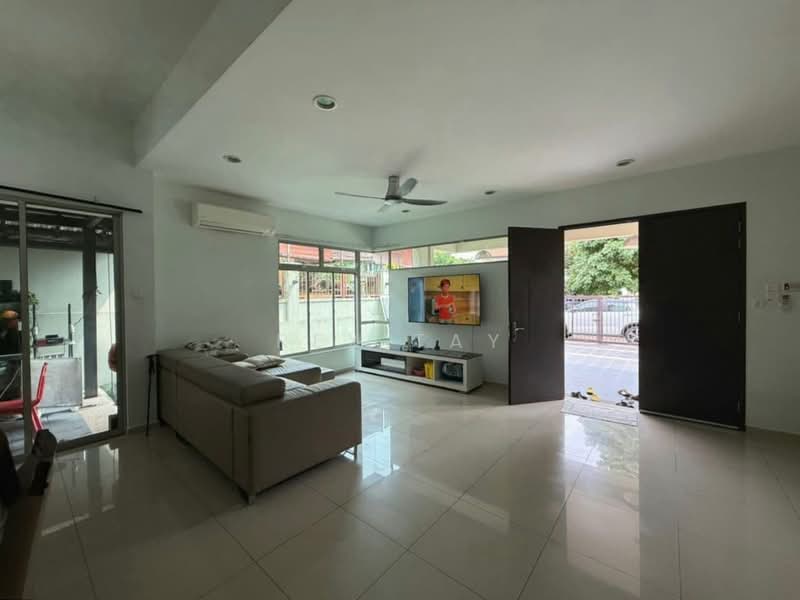 The Peak @ Horizon Hills untuk Untuk Dijual - RM 1,638,000, Mac 2026 - Living Room - PropertyGuru.com.my