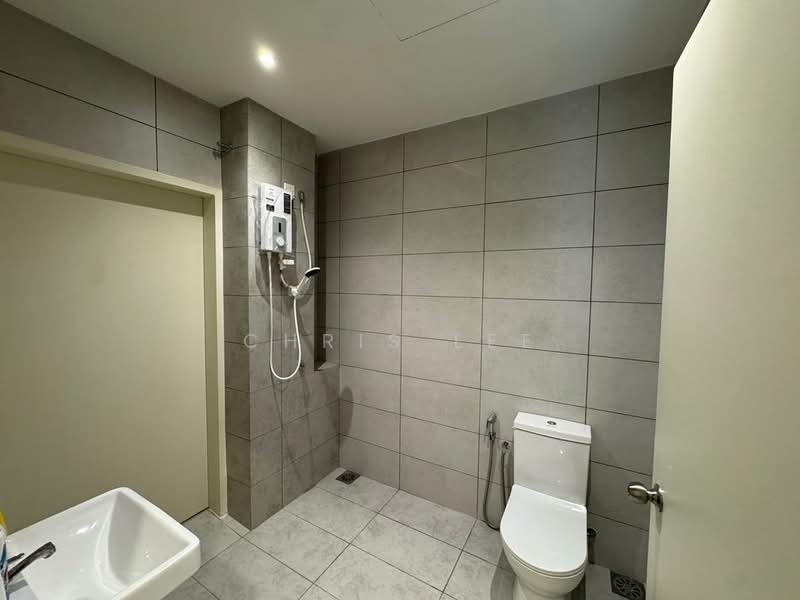 Enso Woods @ Gamuda Cove untuk Untuk Disewa - RM 5,000 /bulan, Mac 2026 - Bathroom - PropertyGuru.com.my