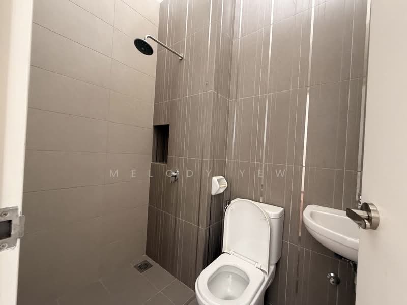 Cluster House for Sale in Setia Tropika (Johor Bahru) - Melody Yew - Bathroom - PropertyGuru.com.my
