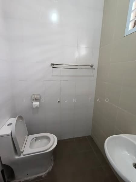 Adda Heights untuk Untuk Disewa - RM 3,800 /bulan, Mac 2026 - Bathroom - PropertyGuru.com.my