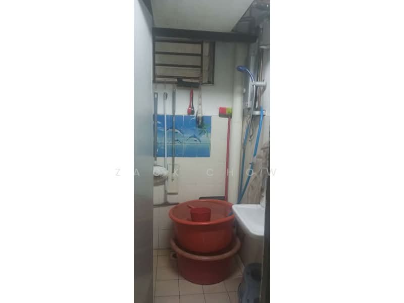 Flat for Sale at Rumah Pangsa Sri Orkid (Ehsan Jaya) - Zack Chow - Bathroom - PropertyGuru.com.my