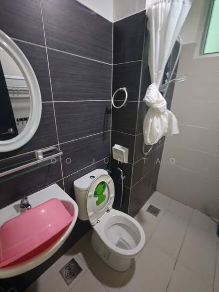 Midori Green (Pangsapuri Hijauan) untuk Untuk Disewa - RM 2,500 /bulan, Mac 2026 - Bathroom - PropertyGuru.com.my