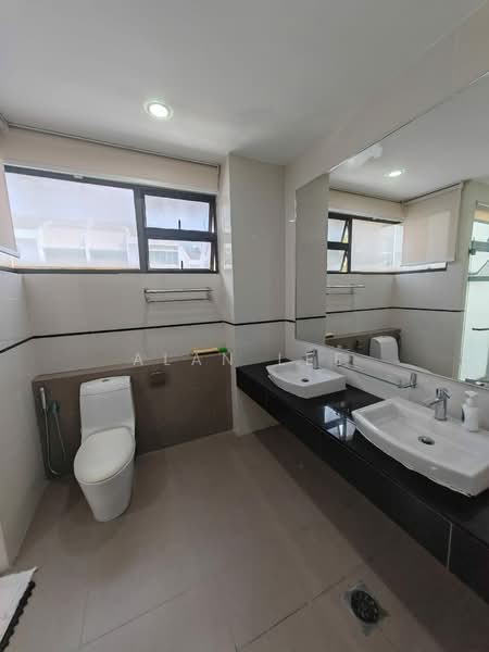 Twin Palms @ Sungai Long untuk Untuk Dijual - RM 1,900,000, Mac 2026 - Bathroom - PropertyGuru.com.my