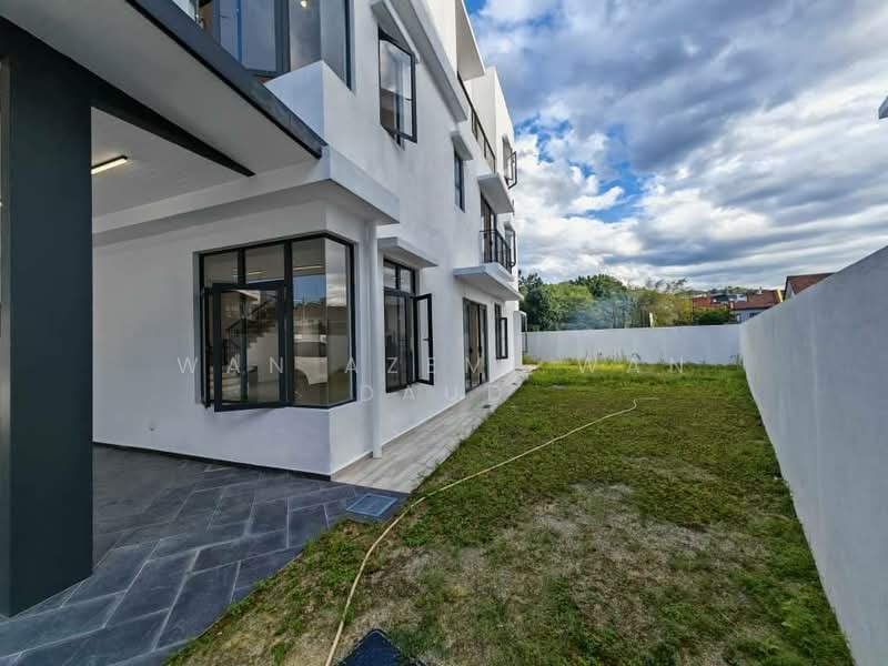 Bandar Baru Sungai Long untuk Untuk Dijual - RM 1,980,000, Mac 2026 - Exterior - PropertyGuru.com.my