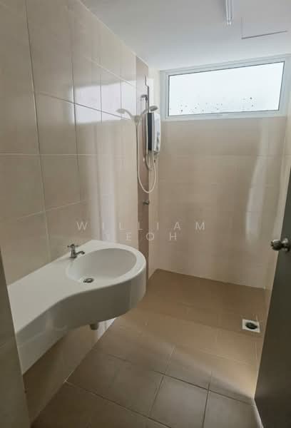 Service Residence for Sale at MH Platinum Residence - William Yeoh - Bathroom - PropertyGuru.com.my