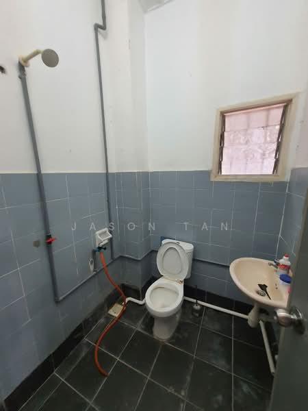Pangsapuri Excelsa untuk Untuk Dijual - RM 290,000, Mac 2026 - Bathroom - PropertyGuru.com.my