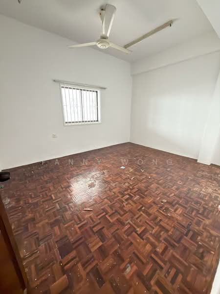 Semi Detached house Taman Brown Gelugor untuk Untuk Disewa - RM 3,000 /bulan, Mac 2026 - Interior - PropertyGuru.com.my