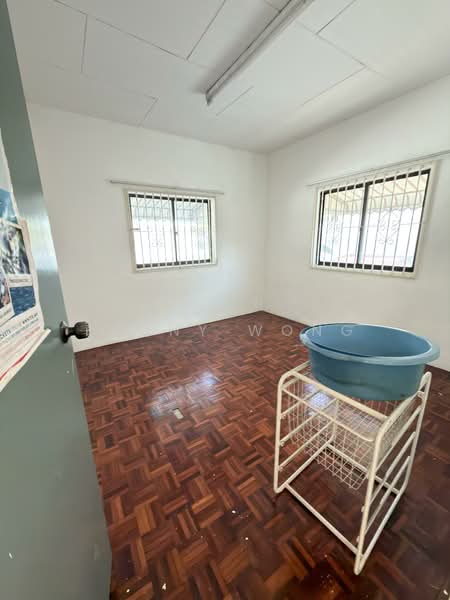 Semi Detached house Taman Brown Gelugor untuk Untuk Disewa - RM 3,000 /bulan, Mac 2026 - Interior - PropertyGuru.com.my