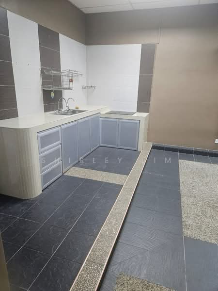 Setia Tropika untuk Untuk Dijual - RM 1,500,000, Mac 2026 - Kitchen - PropertyGuru.com.my