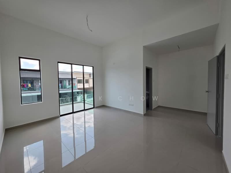 Taman Bestari Indah untuk Untuk Dijual - RM 760,000, Mac 2026 - Living Room - PropertyGuru.com.my