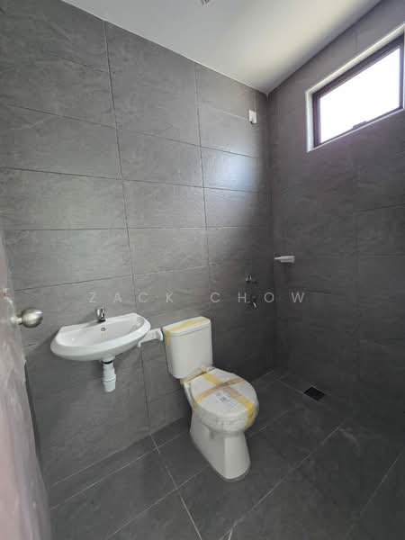 Taman Bestari Indah untuk Untuk Dijual - RM 760,000, Mac 2026 - Bathroom - PropertyGuru.com.my