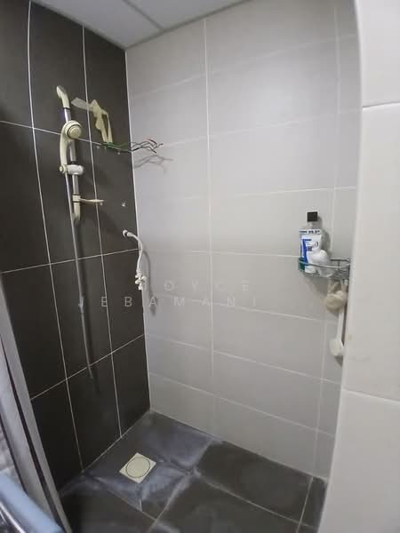 Condominium for Sale at Kiara Residence (Residensi Kiara Jalil 1) - Joyce Jebamani A/P Godwin - Attached Bathroom - PropertyGuru.com.my