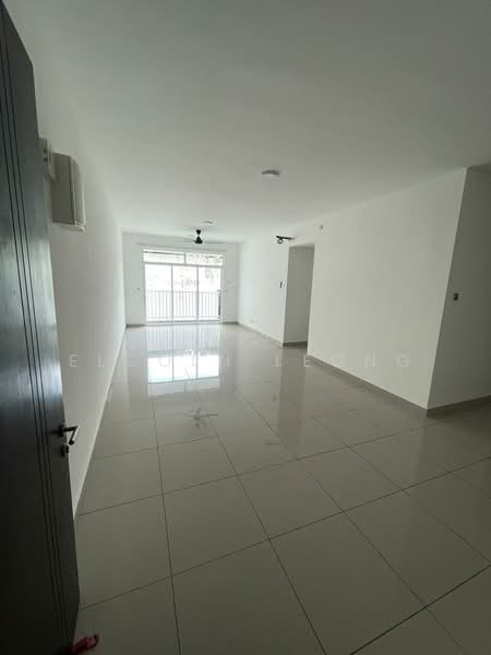 Twin Danga Residence untuk Untuk Dijual - RM 428,000, Apr 2026 - Living Room - PropertyGuru.com.my