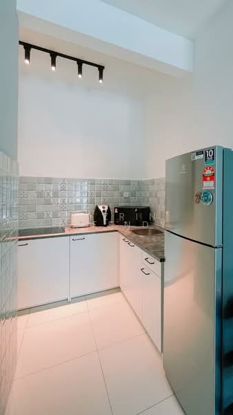 Condominium for Rent at Kristal View - Nazrin Affendy - Kitchen - PropertyGuru.com.my