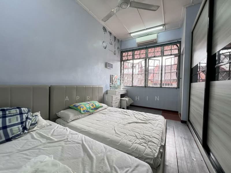 Taman Perling untuk Untuk Disewa - RM 2,300 /bulan, Mac 2026 - Bedroom - PropertyGuru.com.my