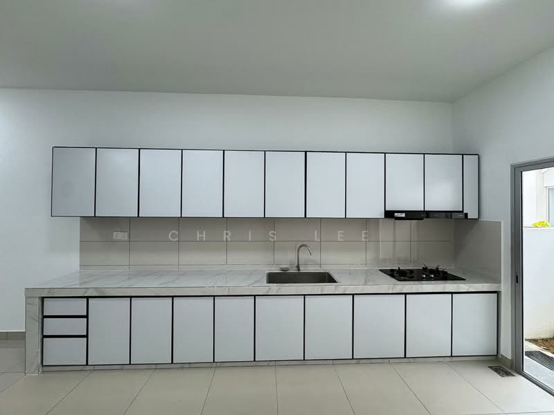 Palma Sands @ Gamuda COVE untuk Untuk Disewa - RM 2,500 /bulan, Mac 2026 - Kitchen - PropertyGuru.com.my