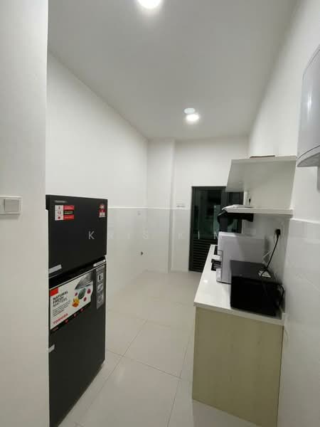D7 (D'Seven Lagoon Perdana) untuk Untuk Disewa - RM 1,900 /bulan, Mac 2026 - Kitchen - PropertyGuru.com.my