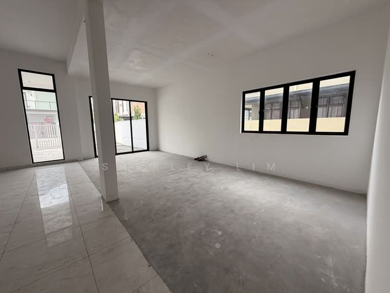 Cluster House for Sale in Setia Tropika (Johor Bahru) - Shirley Lim - Interior - PropertyGuru.com.my