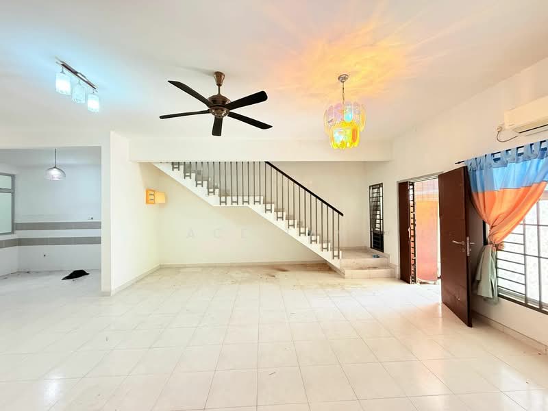 2-storey Terraced House for Sale in Setia Tropika (Johor Bahru) - Ace Tan - Living Room - PropertyGuru.com.my