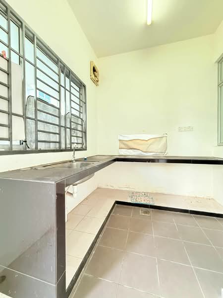 2-storey Terraced House for Sale in Setia Tropika (Johor Bahru) - Ace Tan - Kitchen - PropertyGuru.com.my