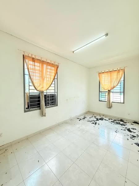 2-storey Terraced House for Sale in Setia Tropika (Johor Bahru) - Ace Tan - Bedroom - PropertyGuru.com.my