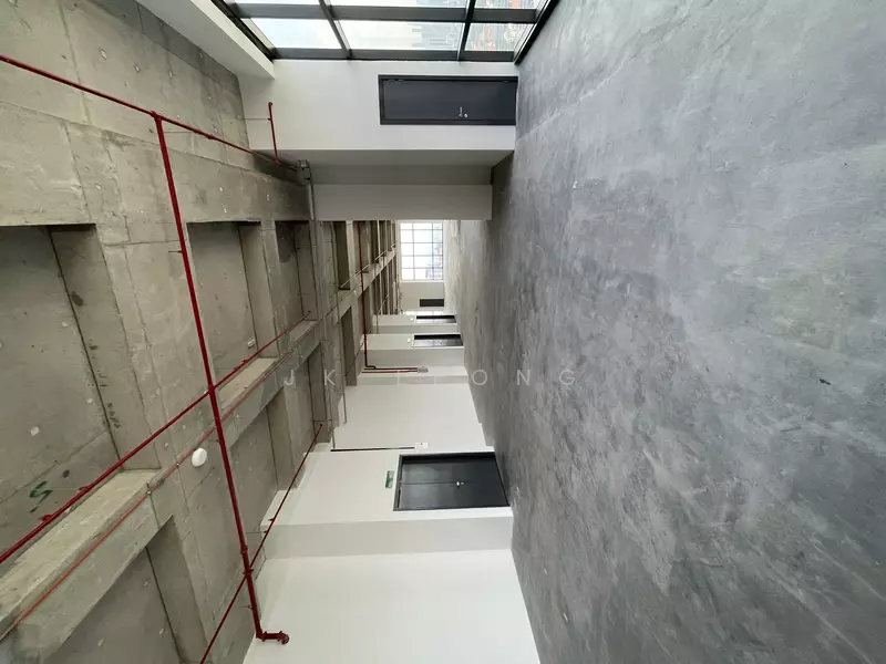 Office for Rent in Mont Kiara (Kuala Lumpur) - JK Leong - Corridor - PropertyGuru.com.my