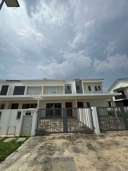 2-storey Terraced House for Rent in Bandar Gamuda Cove (Dengkil) - Chris Lee - Exterior - PropertyGuru.com.my