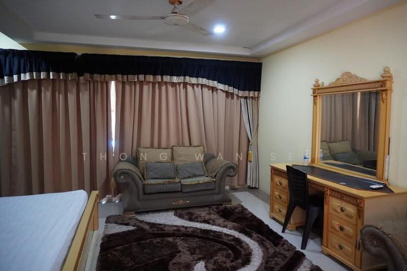 Rumah Banglo untuk Dijual di Kampung Pandan Dalam (Ampang) - Claudia Thong - Bedroom - PropertyGuru.com.my