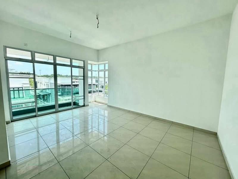 Taman Kempas Utama untuk Untuk Dijual - RM 1,100,000, Mac 2026 - Interior - PropertyGuru.com.my