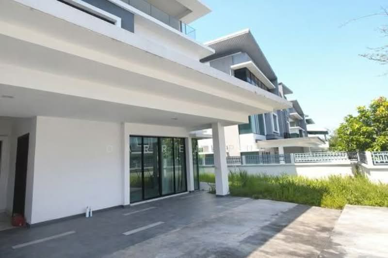 Semi-Detached House for Sale in Puchong (Selangor) - Darren Pue - Exterior - PropertyGuru.com.my