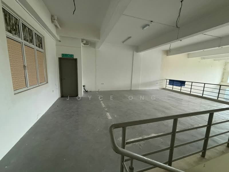 For Rent - Pusat Perdagangan Danga Utama