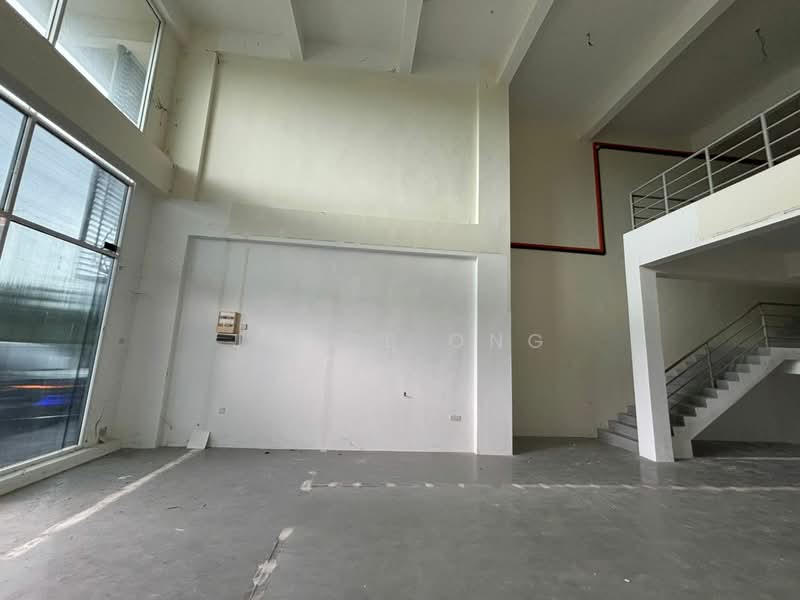 For Rent - Pusat Perdagangan Danga Utama