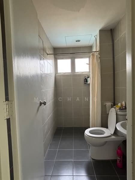 Condominium for Sale at The Peak Residences - Ms Chang - Bathroom - PropertyGuru.com.my