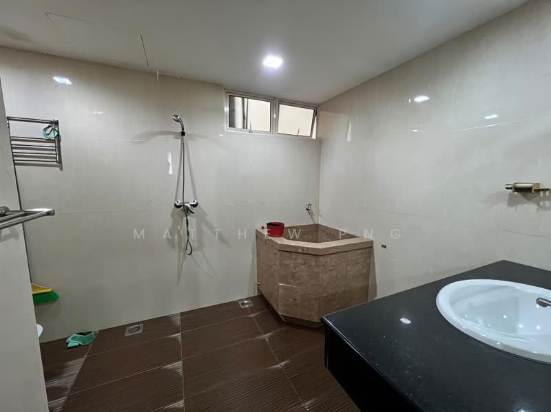Condominium for Sale at Putra Marine Resort - Matthew Png - Bathroom - PropertyGuru.com.my