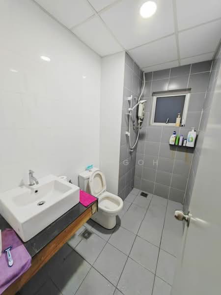 The Wharf Residence untuk Untuk Dijual - RM 368,000, Mac 2026 - Bathroom - PropertyGuru.com.my