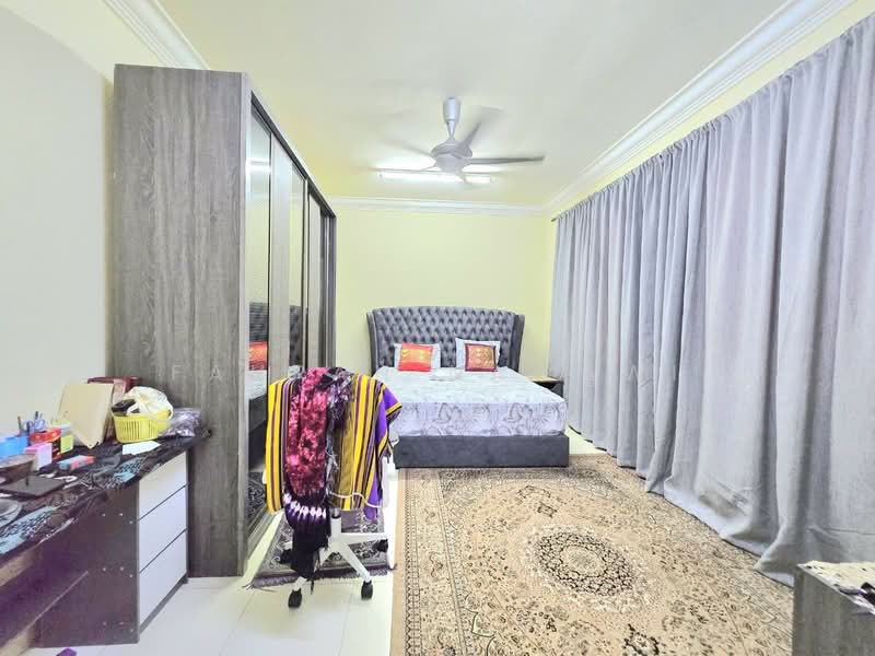 Condominium for Sale at Platinum Hill PV 6 - Fauran Nawawi - Bedroom - PropertyGuru.com.my