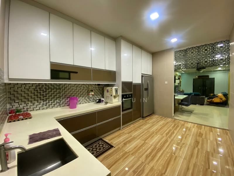 Rumah Teres 2 Tingkat untuk Dijual di Laman Glenmarie (Shah Alam) - Sze Mun - Kitchen - PropertyGuru.com.my