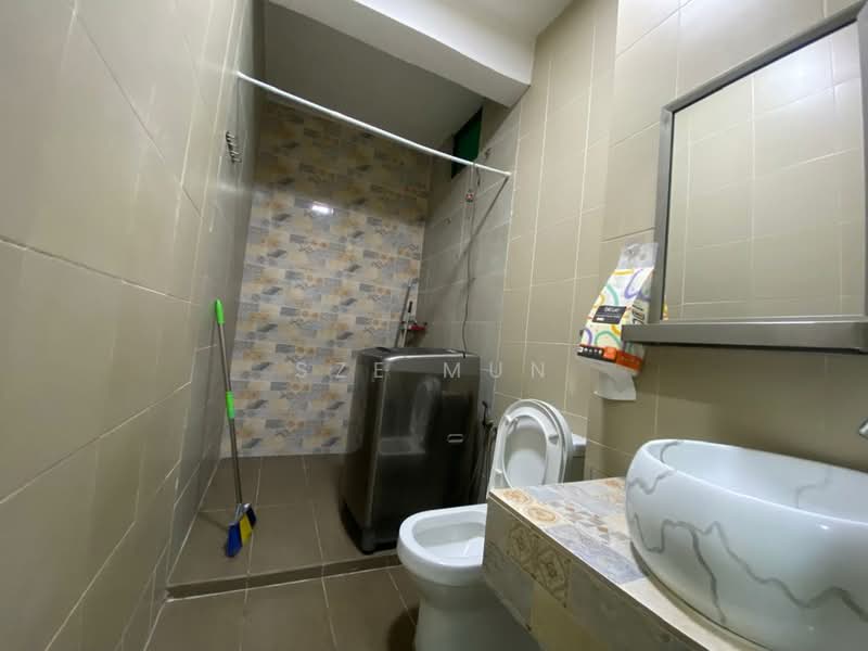 Rumah Teres 2 Tingkat untuk Dijual di Laman Glenmarie (Shah Alam) - Sze Mun - Bathroom - PropertyGuru.com.my