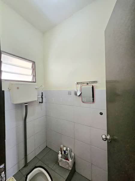 2-storey Terraced House for Sale in Pasir Gudang (Johor) - Betty Ng - Bathroom - PropertyGuru.com.my