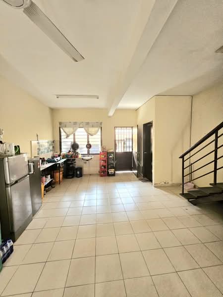 2-storey Terraced House for Sale in Pasir Gudang (Johor) - Betty Ng - Kitchen - PropertyGuru.com.my